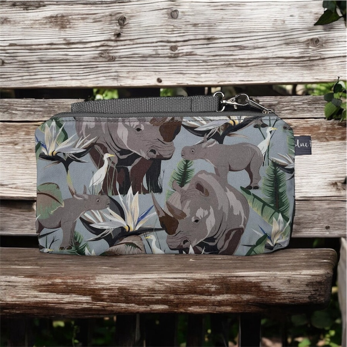 Cosmetic Clutch - Image 6
