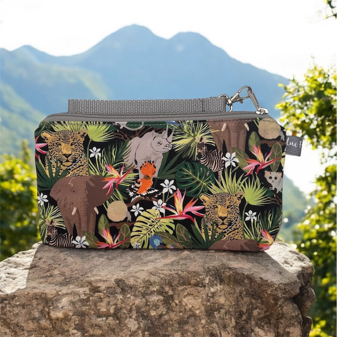 Cosmetic Clutch - Image 12